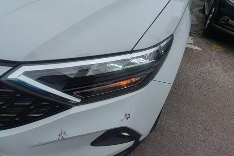 Used Jetta VS5 2019 280TSI Automatic Trend Model Left Front Headlight