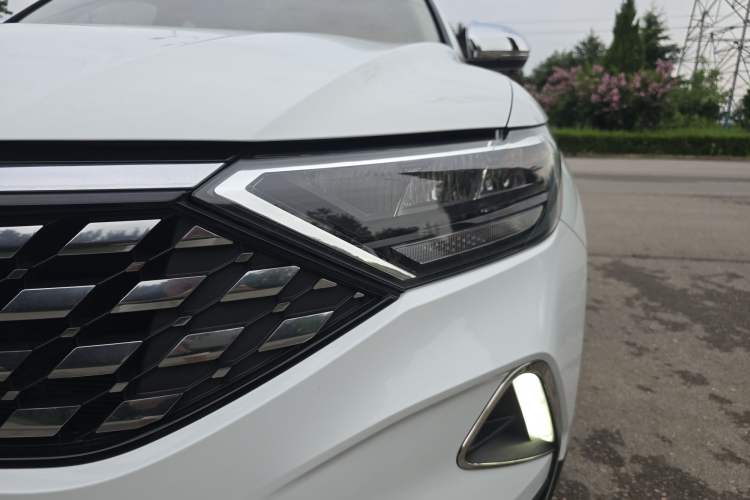Used Jetta VS5 2019 280TSI Automatic Enjoyment Model Left Front Headlight