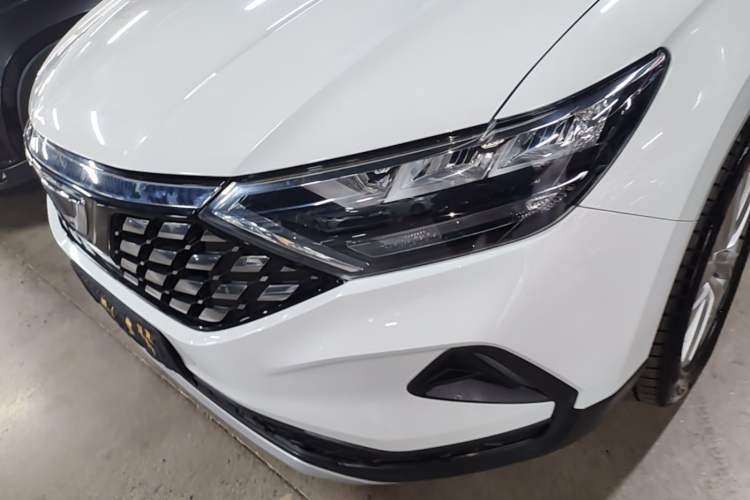 Used Jetta VS5 2019 280TSI Automatic Trend Model Left Front Headlight