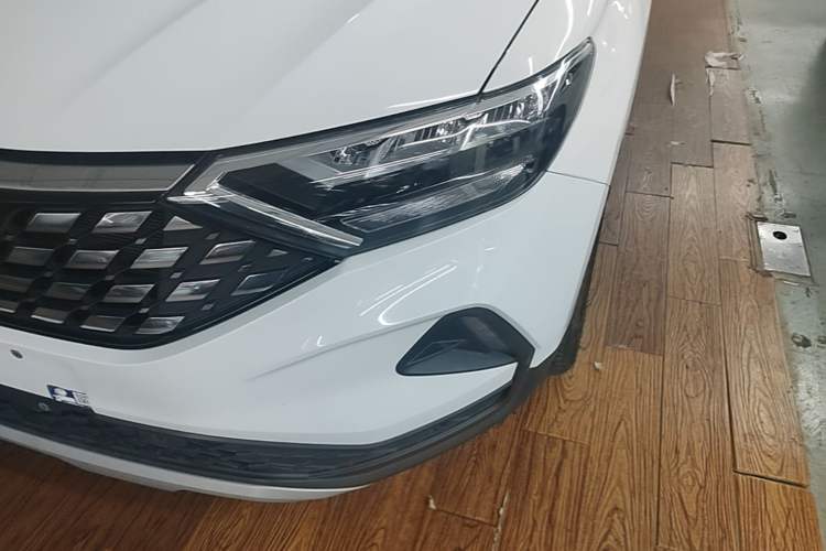 Used Jetta VS5 2019 280TSI Manual Enjoyment Model Left Front Headlight