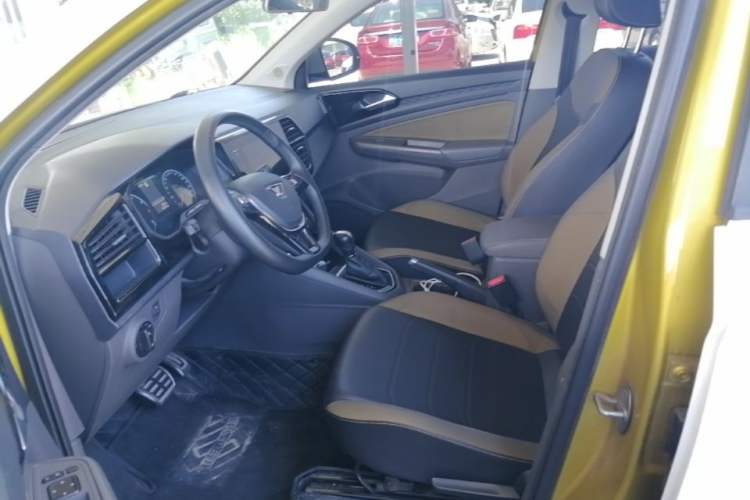 Used Jetta VS5 2019 280TSI Automatic Enjoyment Model Left Front Seat