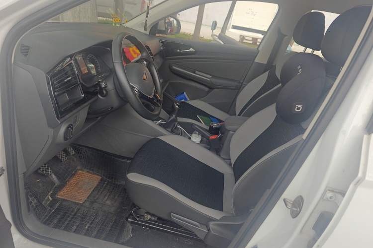 Used Jetta VS5 2019 280TSI Manual Entry-Level Model Left Front Seat