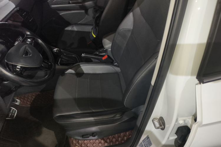 Used Jetta VS5 2019 280TSI Automatic Glory Edition Left Front Seat