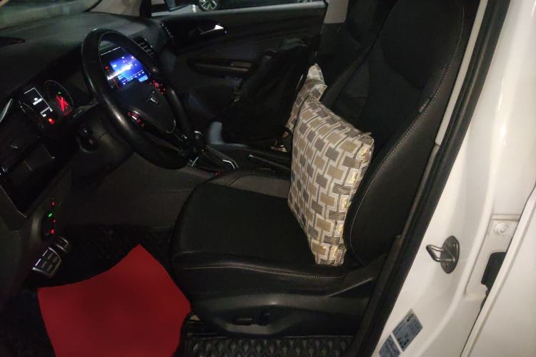 Used Jetta VS5 2019 280TSI Automatic Glory Edition Left Front Seat
