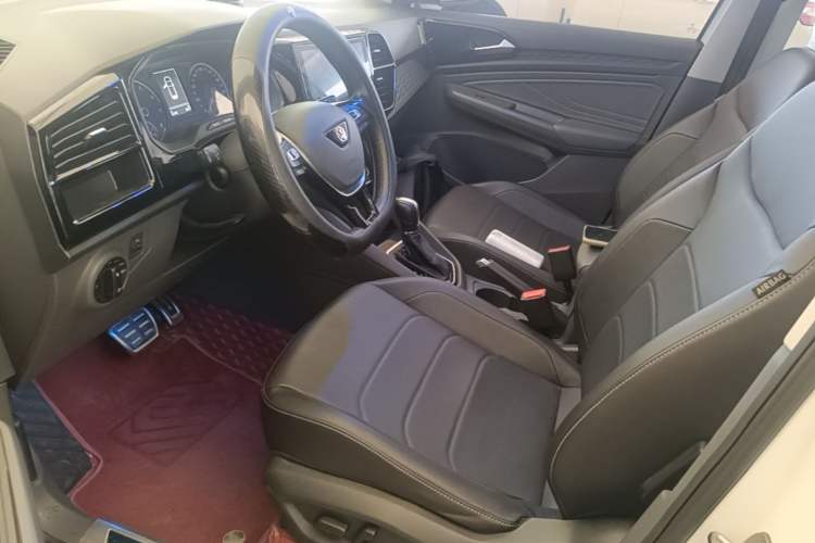 Used Jetta VS5 2019 280TSI Automatic Glory Edition Left Front Seat