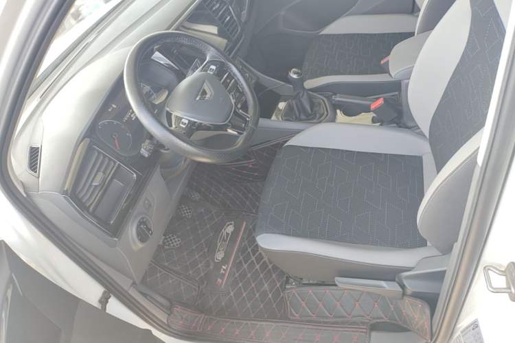 Used Jetta VS5 2019 280TSI Manual Entry-Level Model Left Front Seat