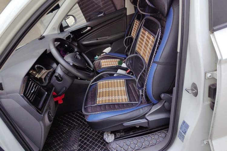 Used Jetta VS5 2019 280TSI Manual Entry-Level Model Left Front Seat