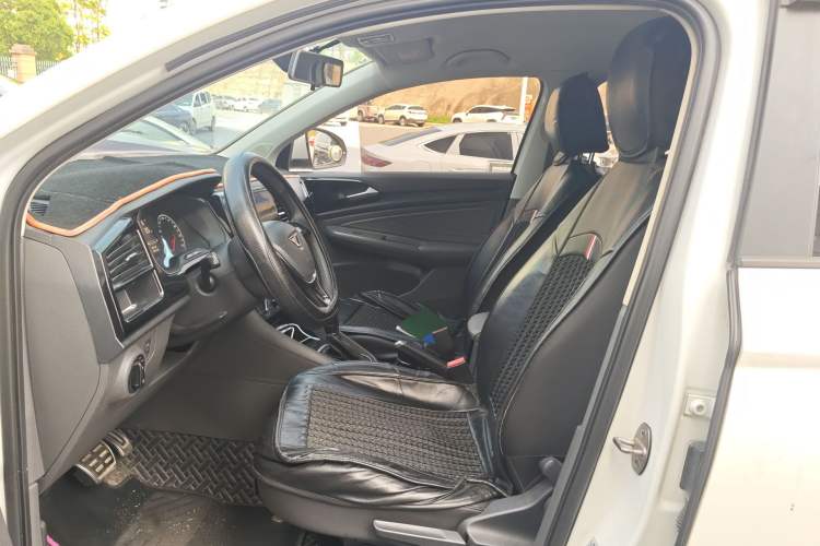Used Jetta VS5 2019 280TSI Automatic Enjoyment Model Left Front Seat
