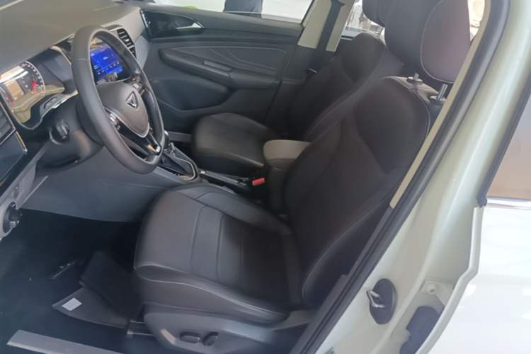 Used Jetta VS5 2019 280TSI Automatic Glory Edition Left Front Seat