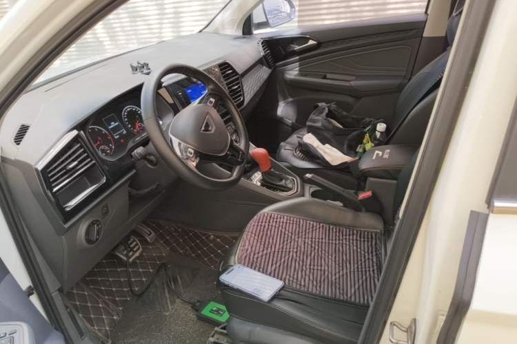 Used Jetta VS5 2019 280TSI Automatic Glory Edition Left Front Seat