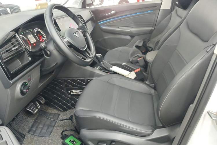 Used Jetta VS5 2019 280TSI Automatic Glory Edition Left Front Seat