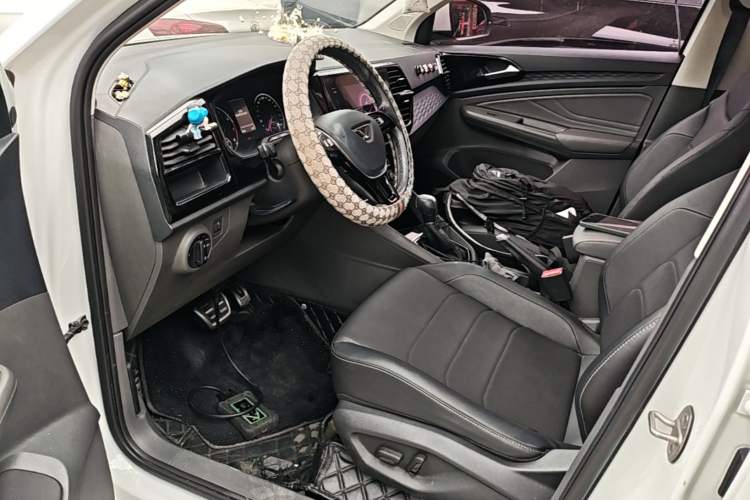 Used Jetta VS5 2019 280TSI Automatic Glory Edition Left Front Seat