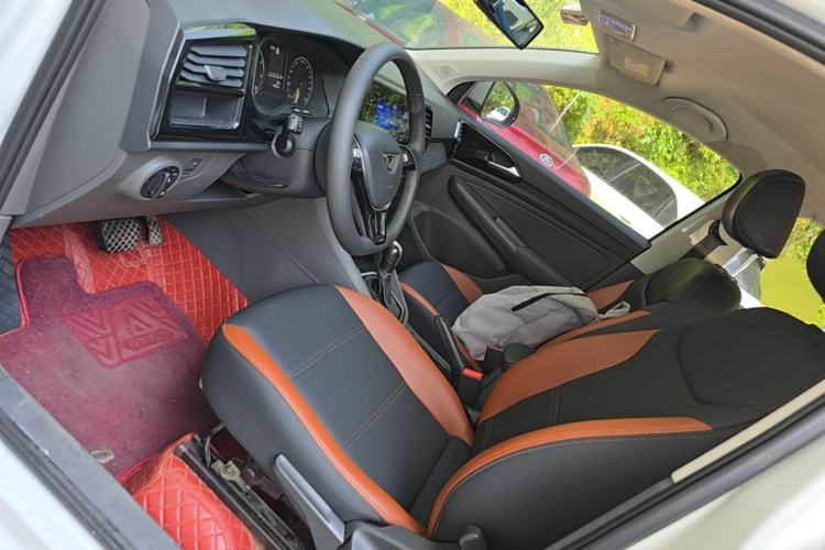 Used Jetta VS5 2019 280TSI Automatic Trend Model Left Front Seat