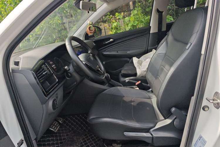Used Jetta VS5 2019 280TSI Automatic Enjoyment Model Left Front Seat