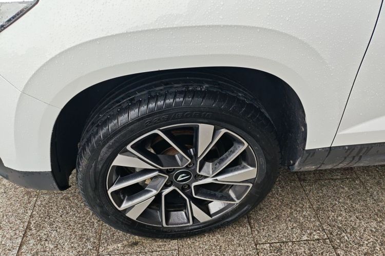 Used Jetta VS5 2019 280TSI Automatic Glory Edition Left Front Wheel Hub