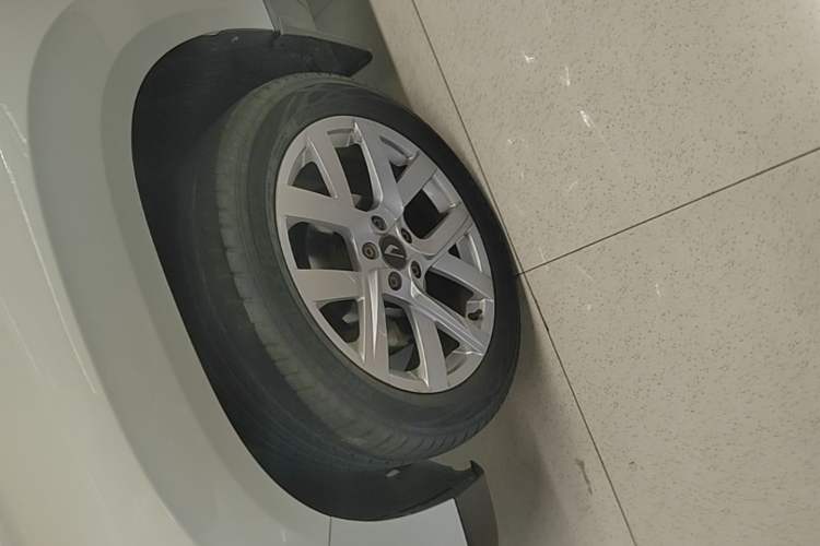 Used Jetta VS5 2019 280TSI Automatic Enjoyment Model Left Front Wheel Hub