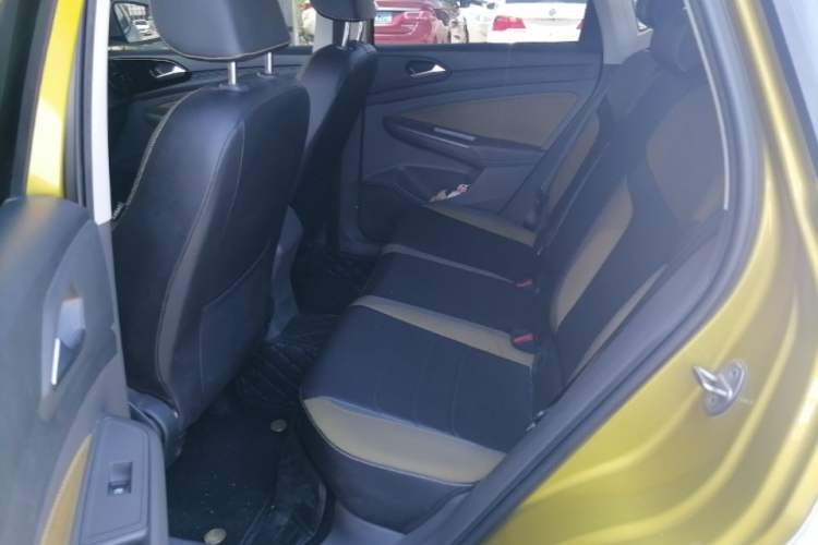 Used Jetta VS5 2019 280TSI Automatic Enjoyment Model Left Rear Seat