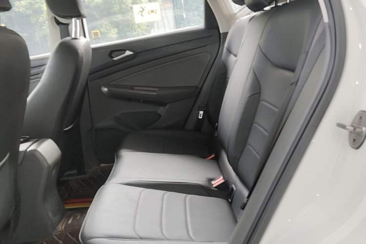 Used Jetta VS5 2019 280TSI Automatic Glory Edition Left Rear Seat