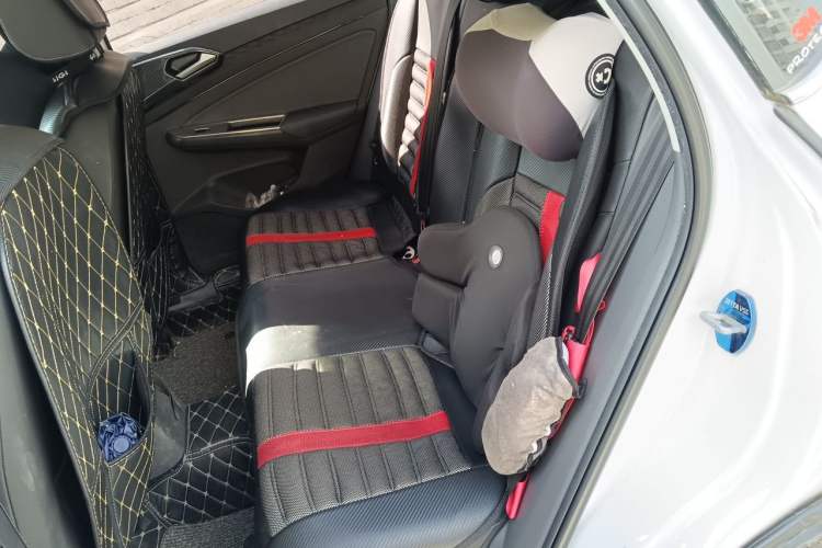 Used Jetta VS5 2019 280TSI Automatic Glory Edition Left Rear Seat