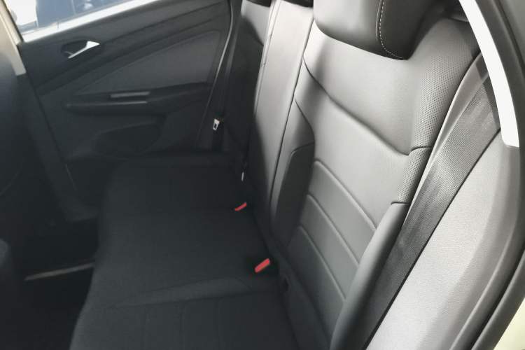 Used Jetta VS5 2019 280TSI Automatic Enjoyment Model Left Rear Seat