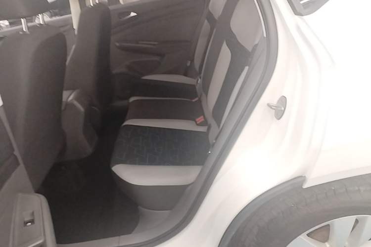 Used Jetta VS5 2019 280TSI Automatic Trend Model Left Rear Seat
