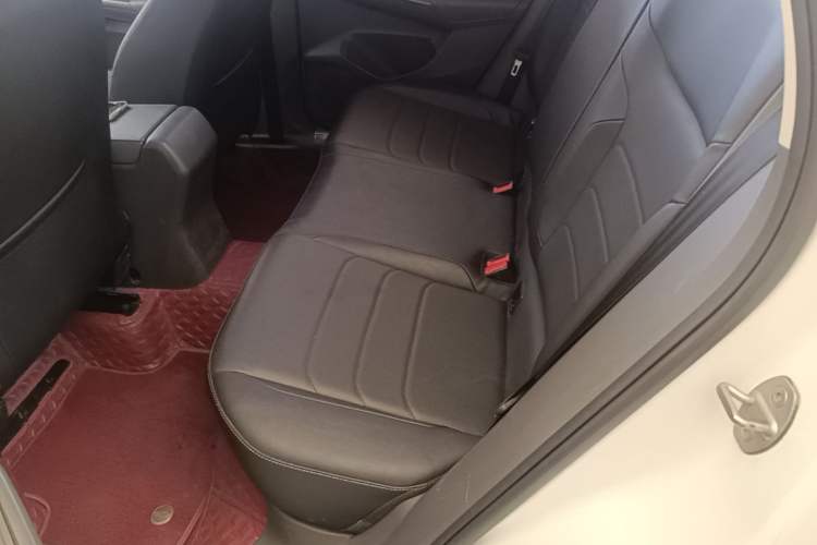 Used Jetta VS5 2019 280TSI Automatic Glory Edition Left Rear Seat