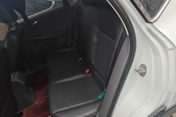 Used Jetta VS5 2019 280TSI Automatic Glory Edition Left Rear Seat