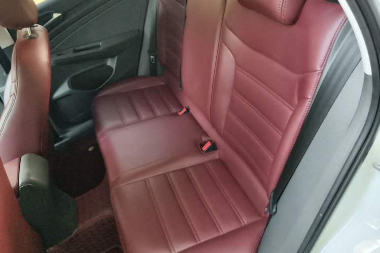 Used Jetta VS5 2019 280TSI Automatic Trend Model Left Rear Seat