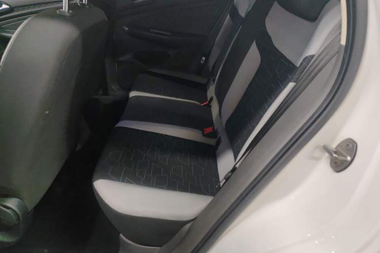Used Jetta VS5 2019 280TSI Automatic Trend Model Left Rear Seat