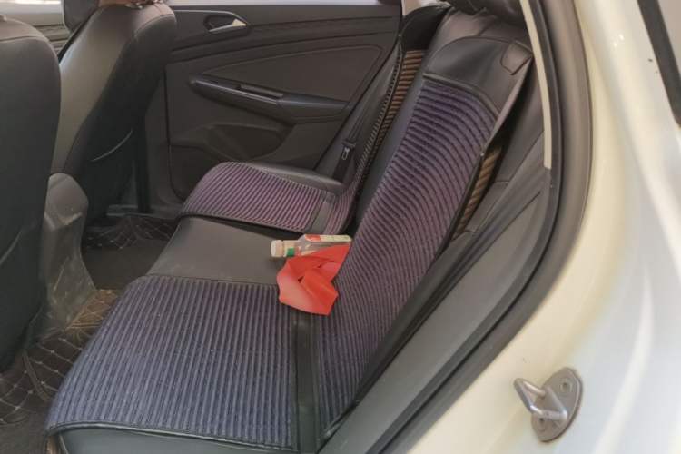 Used Jetta VS5 2019 280TSI Automatic Glory Edition Left Rear Seat
