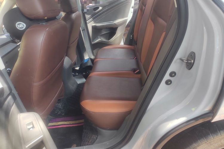 Used Jetta VS5 2019 280TSI Manual Entry-Level Model Left Rear Seat