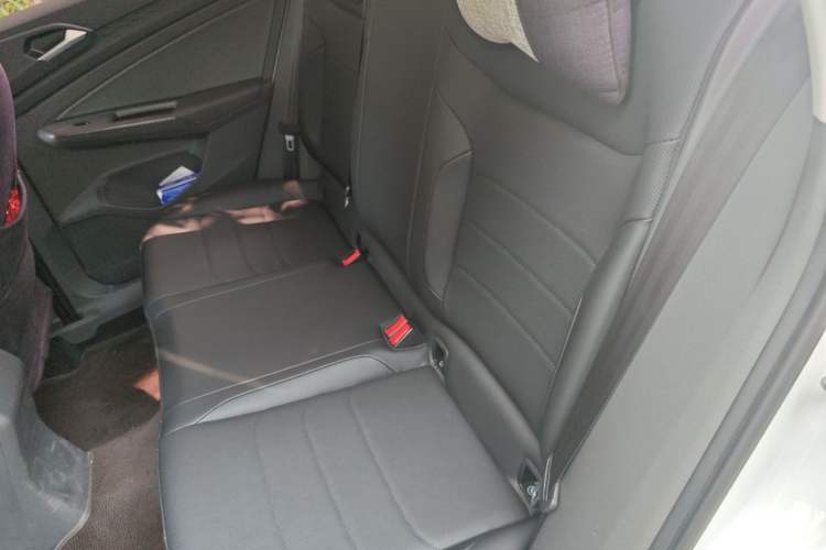 Used Jetta VS5 2019 280TSI Automatic Enjoyment Model Left Rear Seat