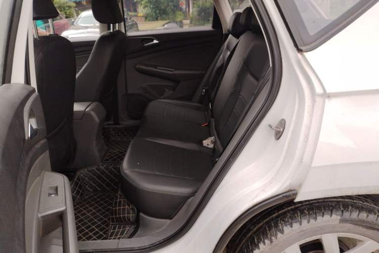 Used Jetta VS5 2019 280TSI Manual Enjoyment Model Left Rear Seat