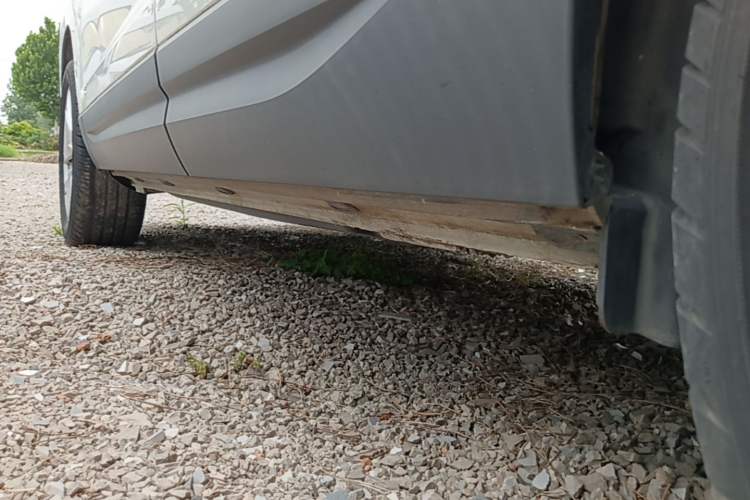 Used Jetta VS5 2019 280TSI Automatic Enjoyment Model Left Side Sill