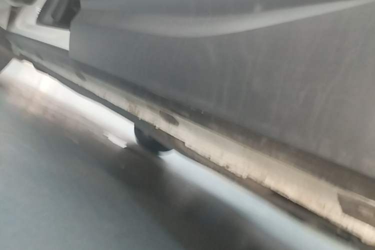 Used Jetta VS5 2019 280TSI Automatic Trend Model Left Side Sill