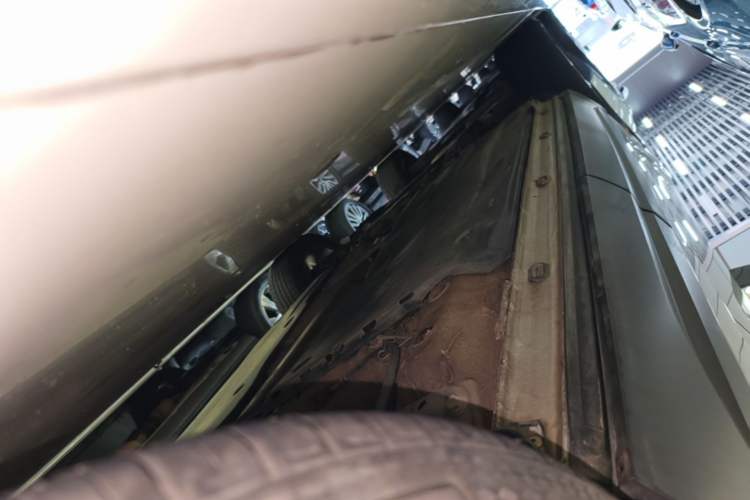 Used Jetta VS5 2019 280TSI Automatic Enjoyment Model Left Side Sill