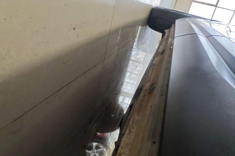 Used Jetta VS5 2019 280TSI Automatic Trend Model Left Side Sill