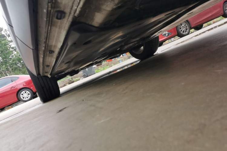 Used Jetta VS5 2019 280TSI Manual Entry-Level Model Left Side Sill