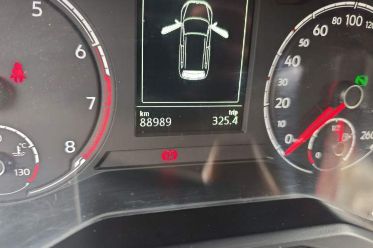 Used Jetta VS5 2019 280TSI Automatic Enjoyment Model Odometer Close Up