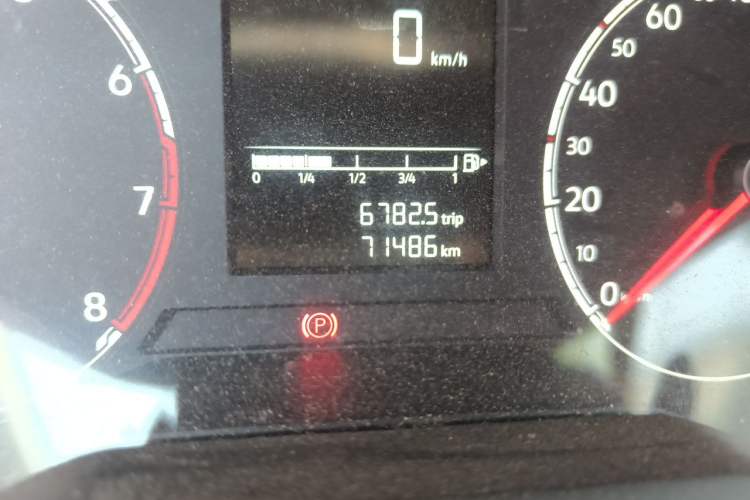 Used Jetta VS5 2019 280TSI Automatic Trend Model Odometer Close Up