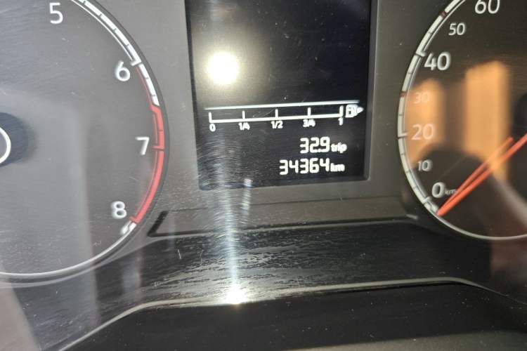 Used Jetta VS5 2019 280TSI Automatic Enjoyment Model Odometer Close Up