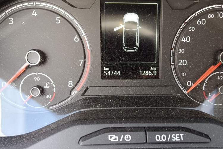 Used Jetta VS5 2019 280TSI Automatic Glory Edition Odometer Close Up
