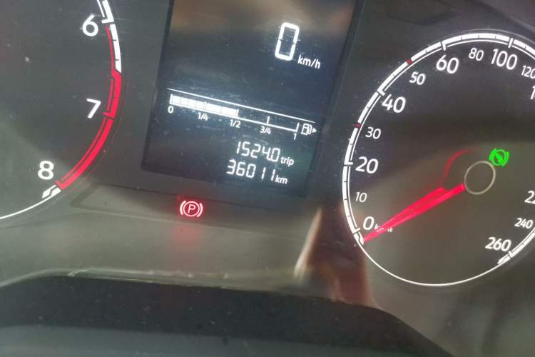 Used Jetta VS5 2019 280TSI Automatic Trend Model Odometer Close Up