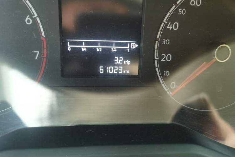 Used Jetta VS5 2019 280TSI Automatic Trend Model Odometer Close Up