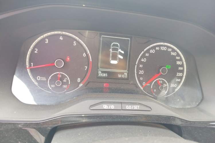 Used Jetta VS5 2019 280TSI Automatic Glory Edition Odometer Close Up