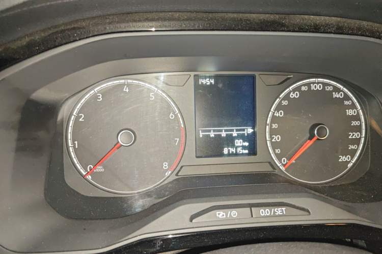 Used Jetta VS5 2019 280TSI Automatic Enjoyment Model Odometer Close Up