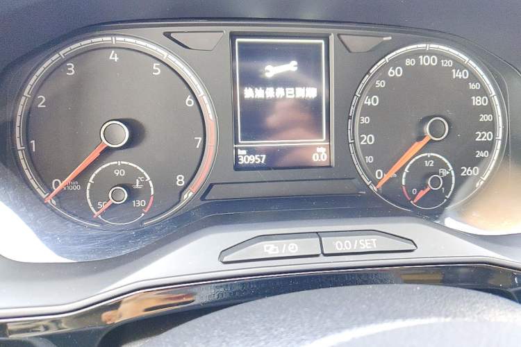 Used Jetta VS5 2019 280TSI Automatic Glory Edition Odometer Close Up