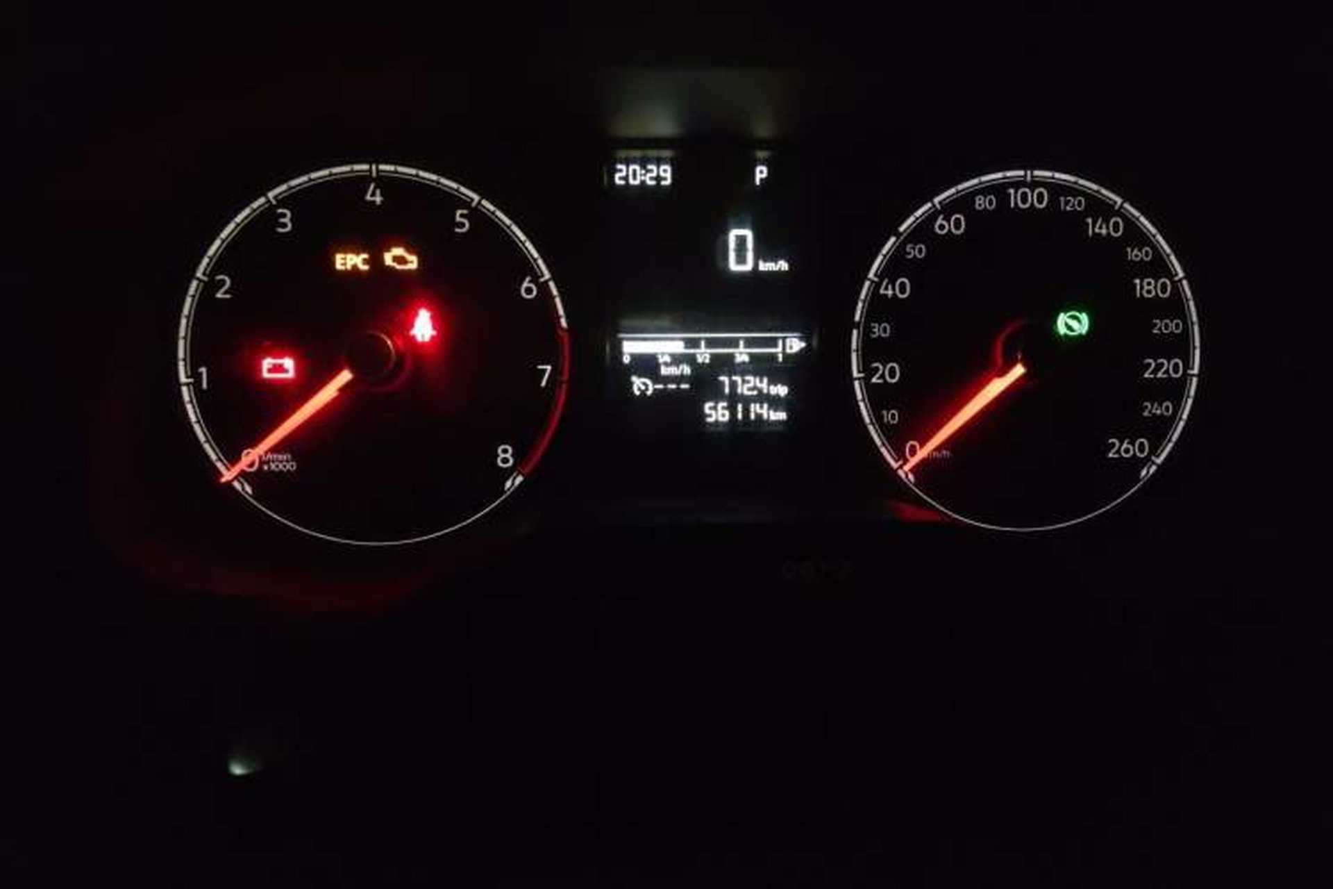 Used Jetta VS5 2019 280TSI Automatic Trend Model Odometer Close Up
