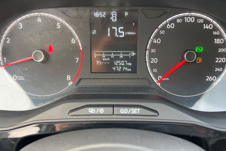 Used Jetta VS5 2019 280TSI Automatic Enjoyment Model Odometer Close Up