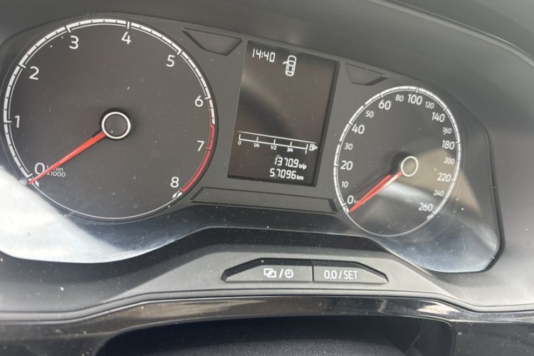 Used Jetta VS5 2019 280TSI Automatic Trend Model Odometer Close Up